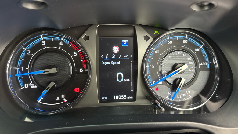 Toyota Hilux Diesel Invincible X D/Cab Pick Up 2.8 D-4D Auto